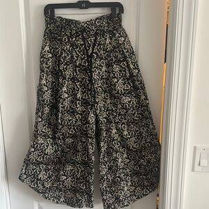 Anthropologie Black and White Harem/ Parachute Pants